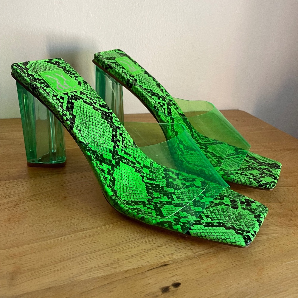 Snake print mule